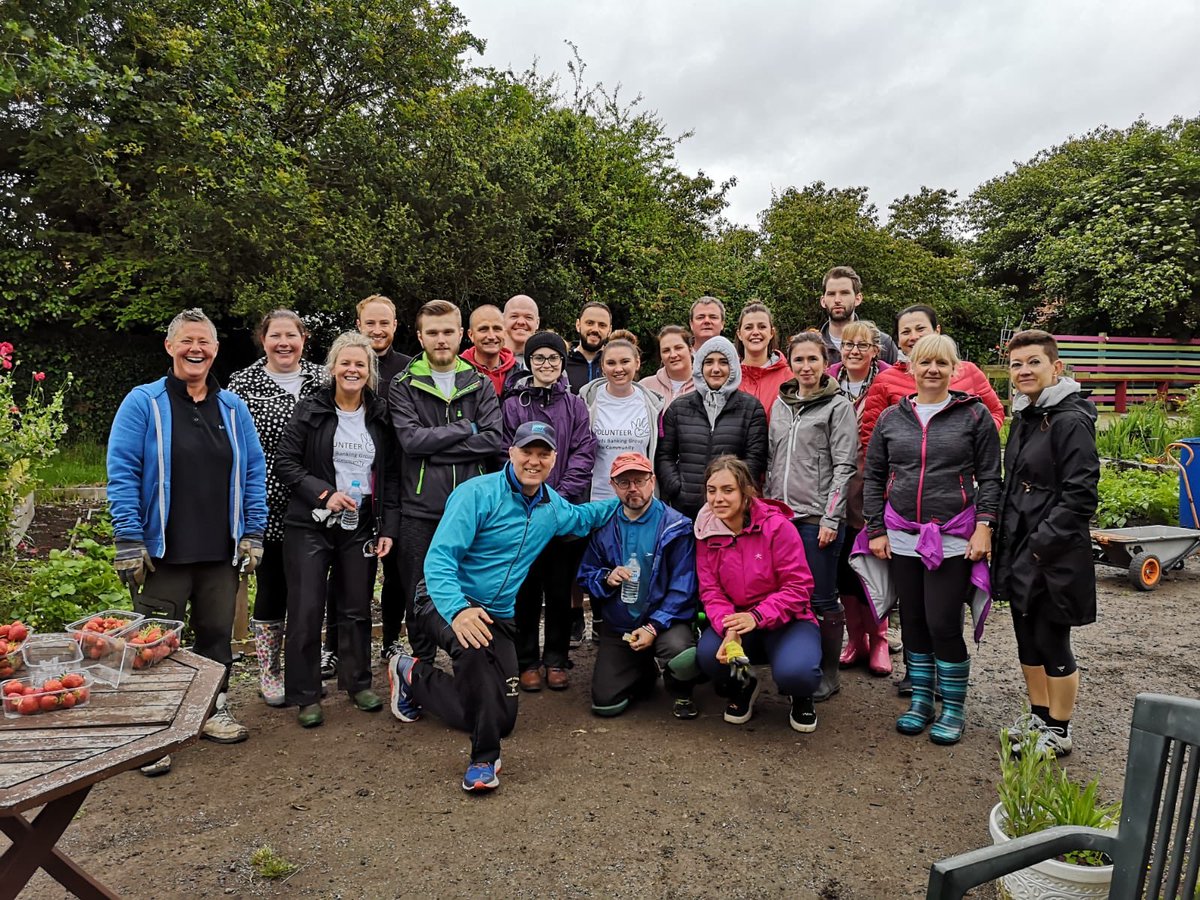 Massive congratulations to Gibby Green Fingers on successfully obtaining another Green Flag award. The volunteering team do a superb job all year round and this a just reward for their effort and hard work. #golddustvolunteers #communitygrowing #teamspirit