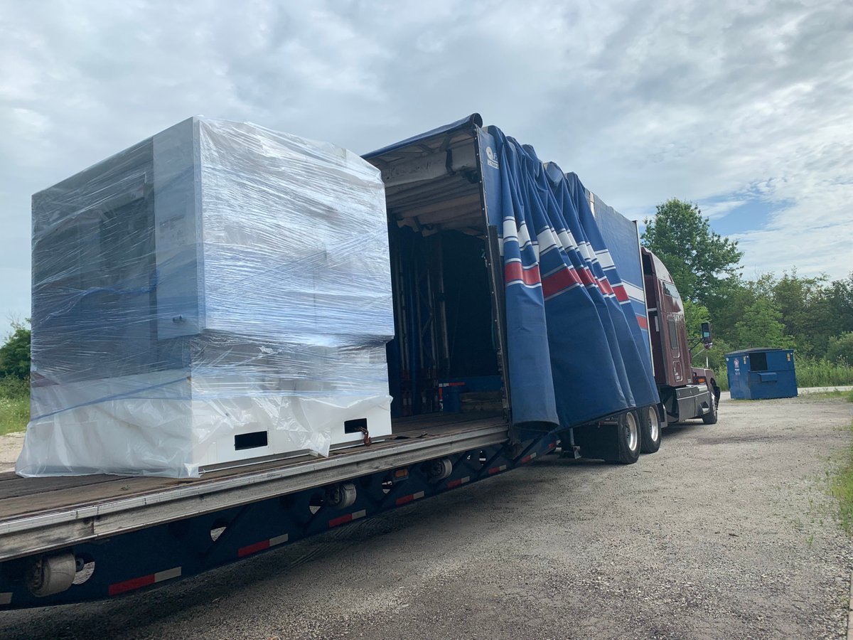 Drake_mfg's tweet photo. Another day, another machine shipping! The very first MH model External Thread Grinder is on its way to #India! Interested in a low cost, high quality thread grinder? Our sales team is ready to talk! +1-330-847-7291. #thinkTHREADS #PrecisionGrinding #ThreadGrinding #ODGrinding https://t.co/Y4djbTksrx