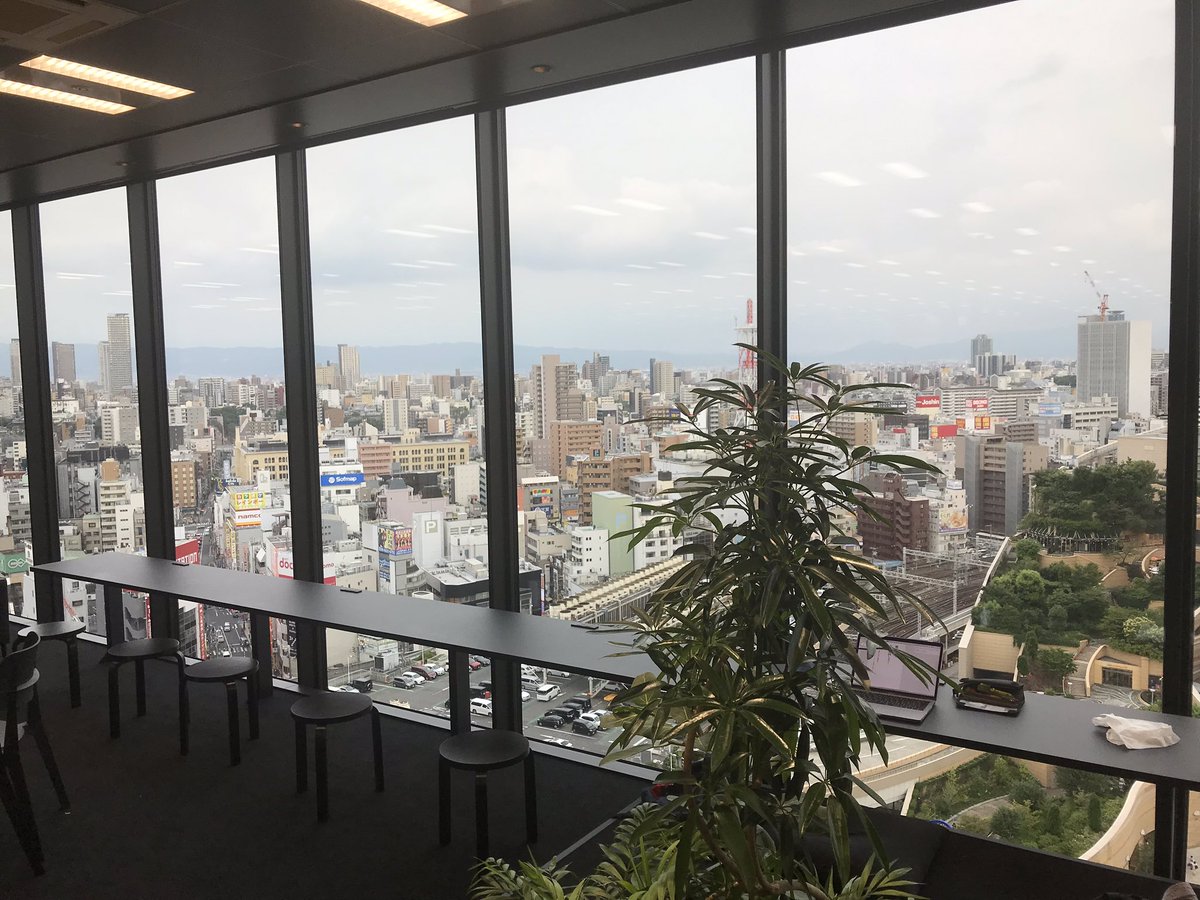 mikiji_13's tweet image. TECH_EXPERT 53日目
2日間休んでTECH_EXPERTへ行きました。
とても久しぶりに感じました。
誰かと話せるのは楽しいことです😊
明日からも楽しみ^_^
#JavaScript
#Ruby_on_Rails
#TECH_EXPERT
#テックエキスパート
景色綺麗です