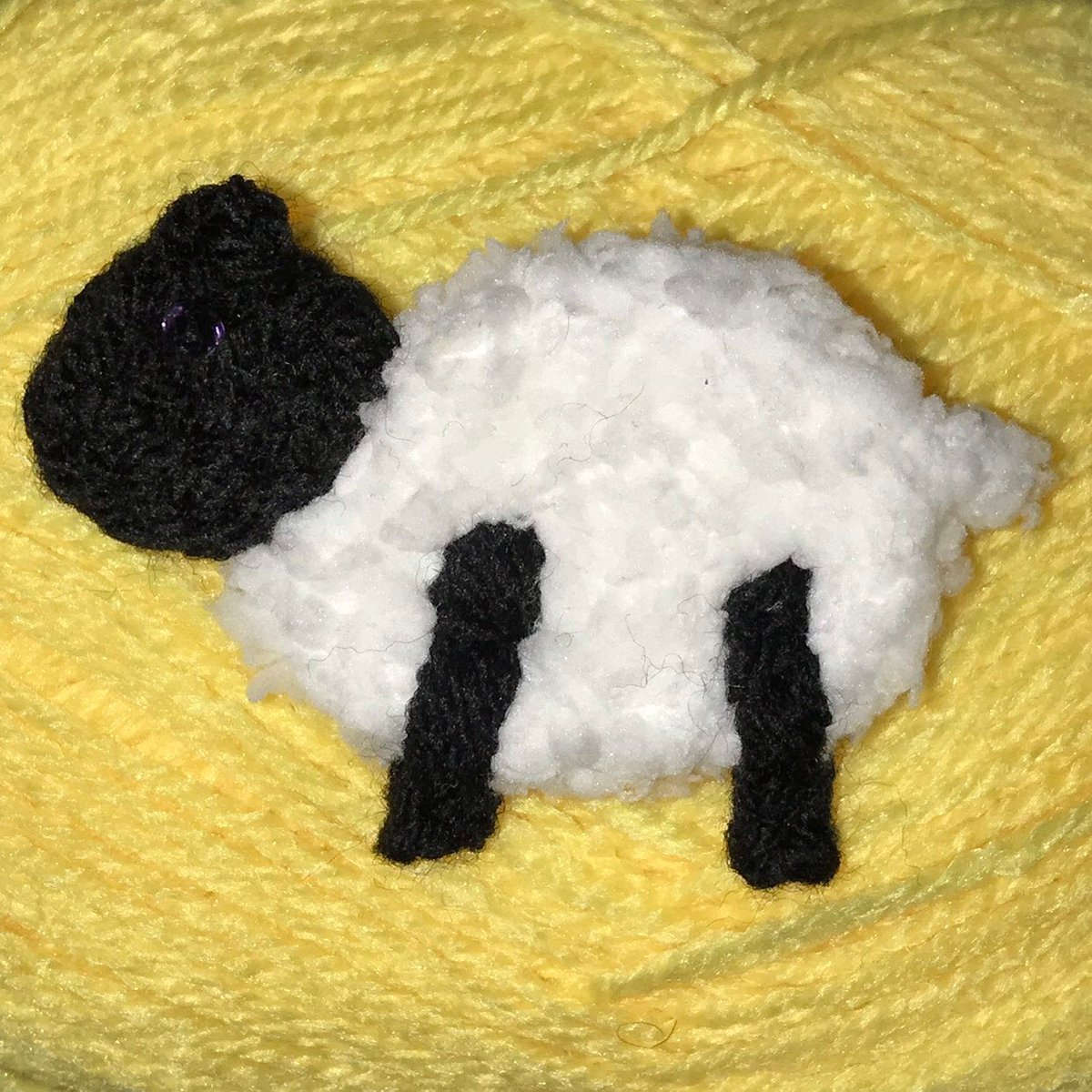SpoolRebel's tweet photo. Excited to share this item from my #etsy shop: Handmade Spool Knit Sheep Brooch with lockable pin https://t.co/YeUzJWi57j
#baa #sheep #brooch #TuesdayThoughts #craft #knitted #spoolknit #spoolknitting #snowflakeyarn from hobbycraft #knitting #creating #fun https://t.co/tC4jLKoI1S