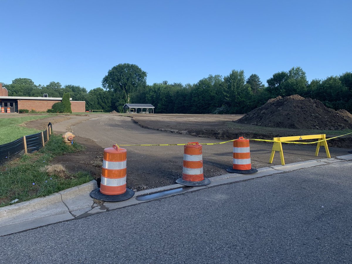 KearsleyCommSch's tweet photo. Our summer projects at Dowdall and Fiedler are progressing nicely.  Looking forward to new loops at both buildings this fall! https://t.co/KINICkCmmm