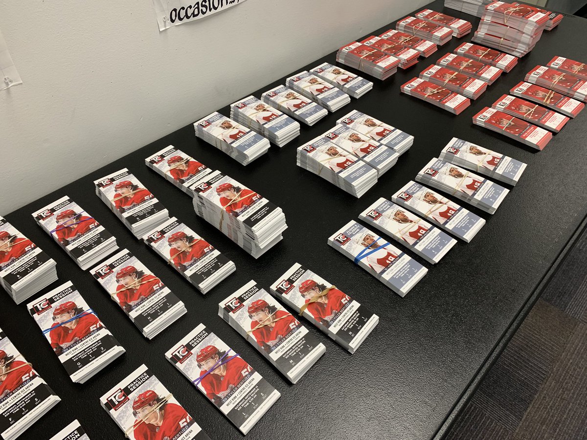 CentreICEArena's tweet photo. The tickets are waiting in the “wings” to be sold TODAY starting at 10 am for @DetroitRedWings Training Camp and NHL Prospect Tournament! Online only - https://t.co/7JN54k0LQO @RedWingsCamps @CentreICEArena https://t.co/cOw8ngPQbQ