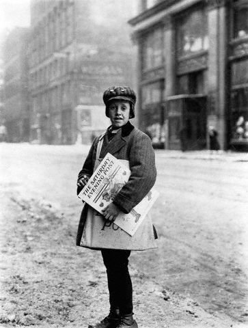 HackneyBooks's tweet image. Afternoon Headlines
&amp;gt; China Detain Another Canadian
&amp;gt; Give The Railways To The Fat Controller
&amp;gt; Man Jumps Into River
Read All About It
hackneybooks.co.uk/HackneyNews.php
All Free All The Time
#HackneyBooks #ChinaCanada #FatController #ManRiver