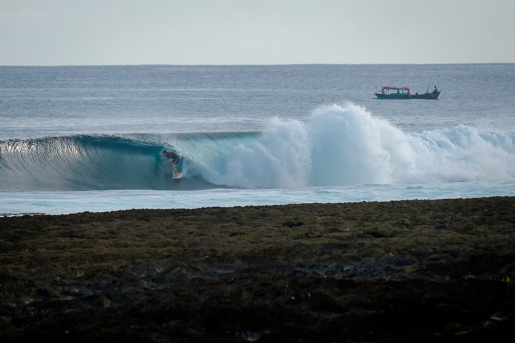 AdrenalineChain's tweet photo. KITA Surf Resort on Simeulue. Come exploring in this super remote part of the world. Kita has its own private beach and wave. And amazing organic food. Get down to earth in this beautiful environment. #ADRX #wavesplatform #waves #surf #travel #baseprice #worldfirst #btc #surftrip https://t.co/AdXBvjXYaH