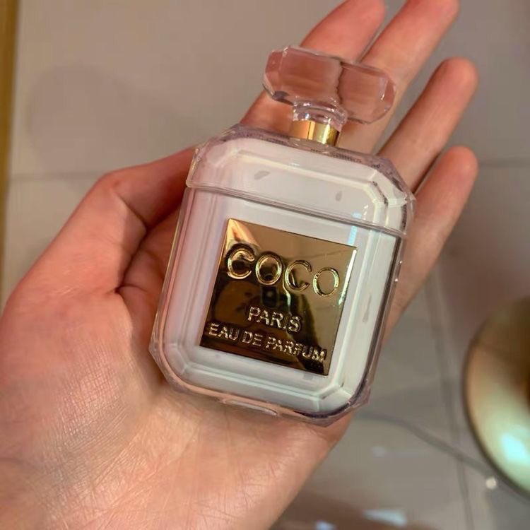 yourdailythread's tweet image. Cute AirPod Case Inspo