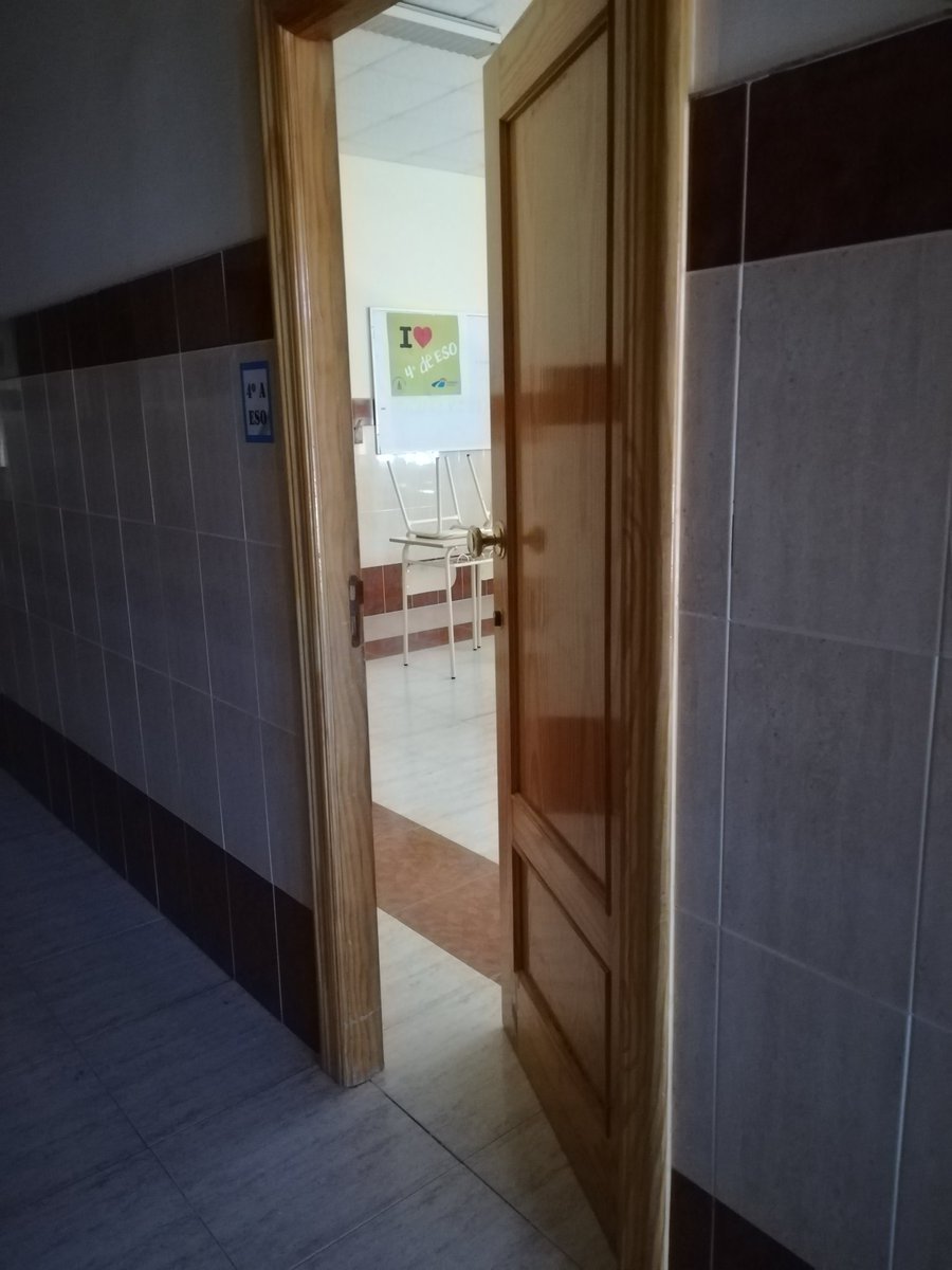 MathsCVV's tweet photo. Y asรญ termina...
#FinDeCurso #CVV #LastYear #ILove #BatYear #ByeBye ๐ #CerradoPorVacaciones #End20172019 #RoadTo20192021 #Volveremos ๐ค๐๐ค๐๐ค
๐๐
๐๏ธ๐๐๐กโพ๐โค๏ธ https://t.co/hAVVtGK7XQ