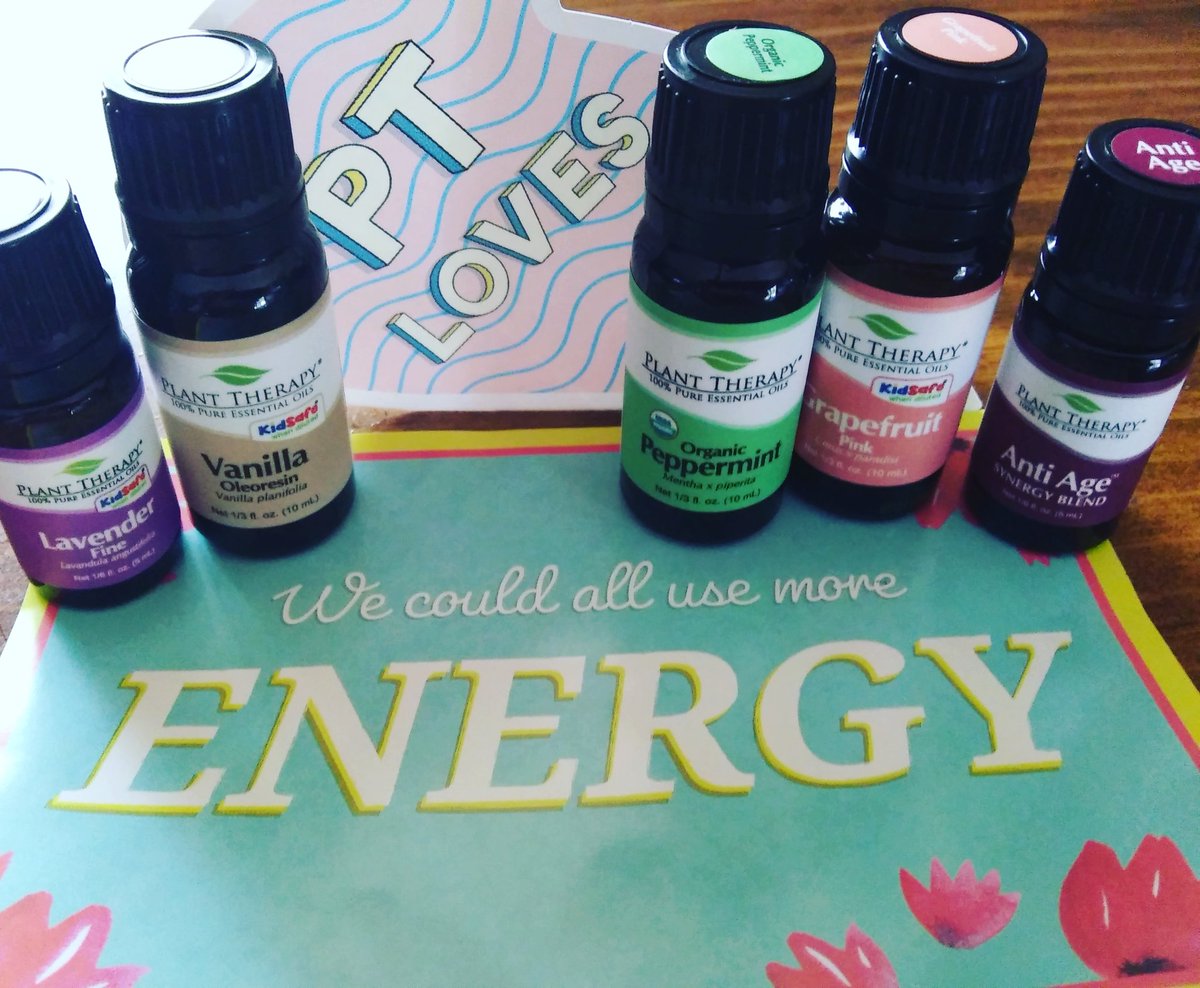 HollyMac84's tweet photo. My first #JCAM order from @PlantTherapy has arrived! 🤩 Time to make up some new #oily #potions
For $10 off your first order of $25 use #referallink https://t.co/ZjgEzXtU3G https://t.co/8ytpqfIjYK
