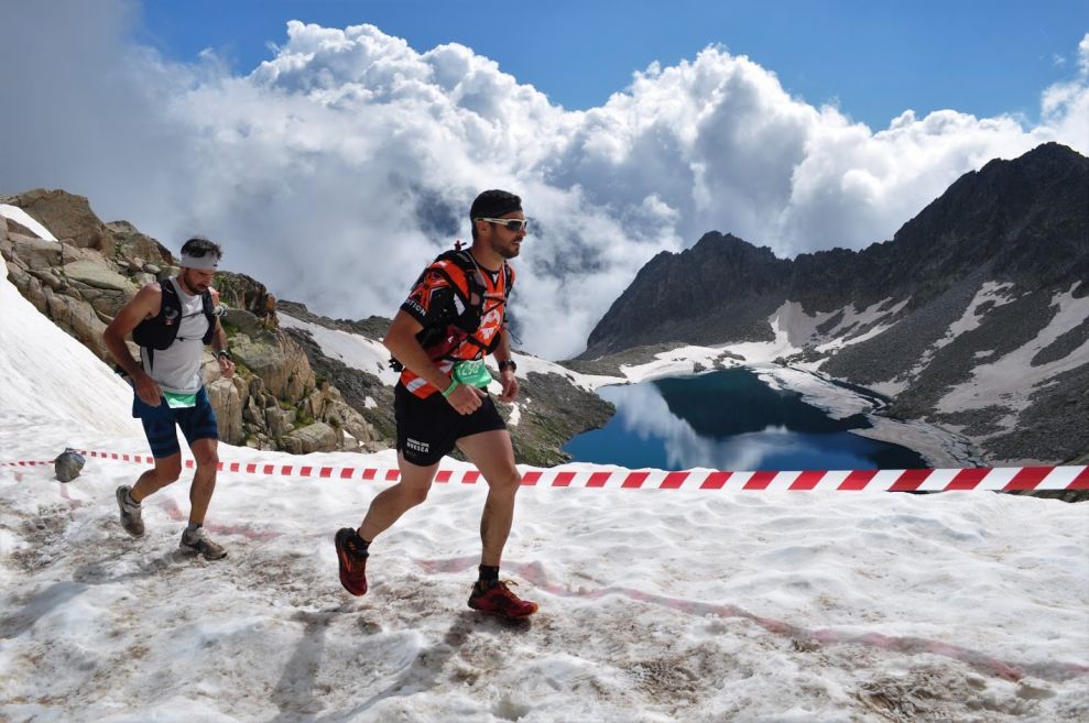 TerritorioTrail's tweet photo. Aragón TV y Aragón Radio se vuelcan con el Gran Trail Aneto Posets | 
La televisión aragonesa ofrece la salida, primeras llegadas y estrena ‘Path to Everest’ | Especiales de ‘Territorio Trail’ el miércoles, viernes y sábado
https://t.co/k2lPtN1DzZ

@GranTrailAneto 
@ardeportes https://t.co/yQUEzDMXHy