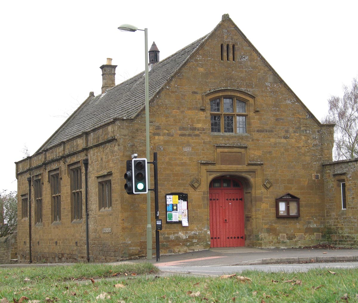 There's a vacancy for a Hall Manager at Adderbury Institute.   Read more here:
adderburyinstitute.com/hall_manager.p…