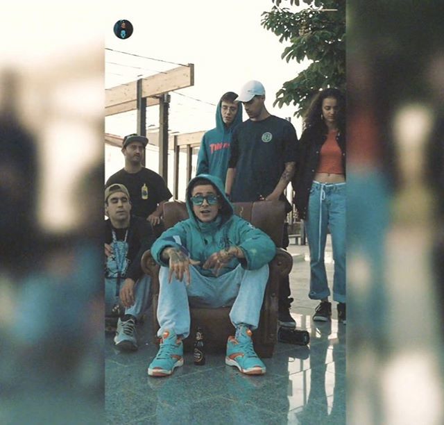 Si me falla la memoria dejo miguitas de pan, Recuerdo lo que hice ayer por las historias de Instagram 📱🔙🤦‍♂️
•
•
•
#memento #pulgarcito #lagunasmentales #thomasomalley #erin #erinlautopiadelnorte @lautopiadelnorte @dogfluteclothing 📸 <a href="/romad4/">Roma Sacchetti</a>