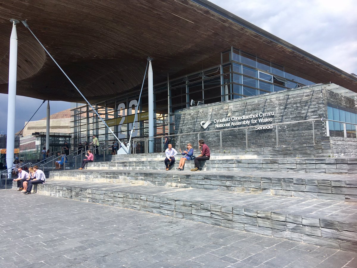 cathysport's tweet photo. Thankyou @USWcomms and @wgmin_education for today’s event at the @SeneddCWLC #uswimpact #pdceffaith 

We at @TeamWales are very proud to be a partner and be involved in maximising opportunities for USW students at Commonwealth Games Wales 

#GemaurGymanwlad #Internship #Teamwork https://t.co/7W4yq2g3AO