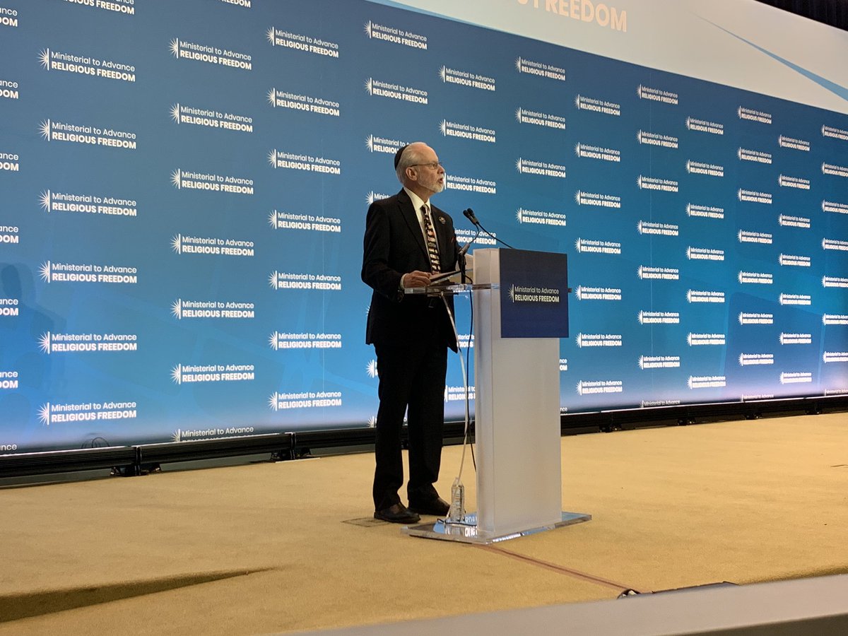 DrUmarAlQadri's tweet photo. Rabbi Hazzan Jeffery Myers from Tree of Life in #Pittsburgh says in spite of religious attacks, the silent toil of workers of good still outweighs the evil in this world. He is sharing his survivor story during the #IRFMinisterial. #PittsburghAttack #Jewish #Synagogue #irf19 https://t.co/tgy555kLVG