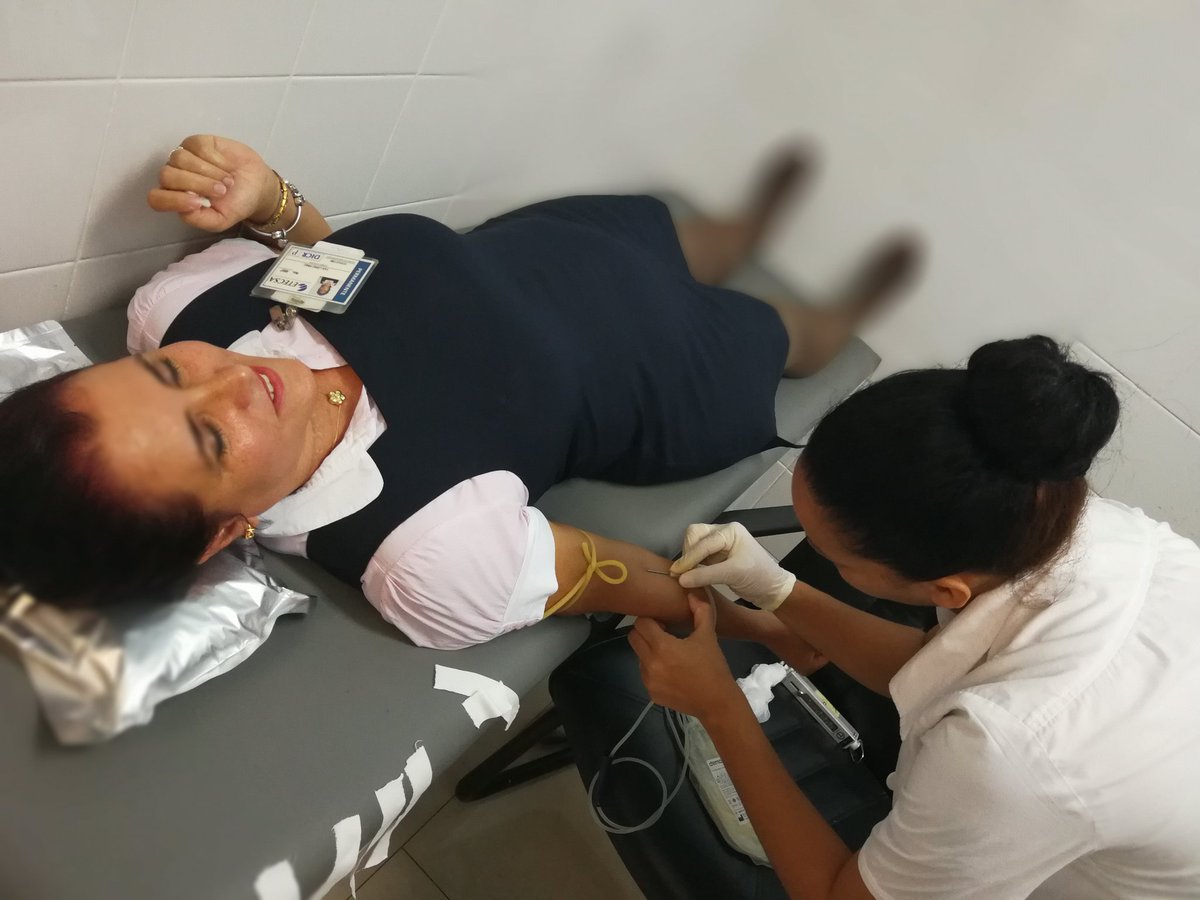 MayraArevich's tweet photo. Con masivas y solidarias donaciones de sangre de nuestros trabajadores, inicia @Etecsa_Cuba jornada especial de celebración y compromiso por el aniversario 25 de nuestra empresa y 48 de la creación del Sindicato de las Telecomunicaciones. 
#SomosContinuidad
#CubaEsSolidaridad https://t.co/5a9HNVAFRq