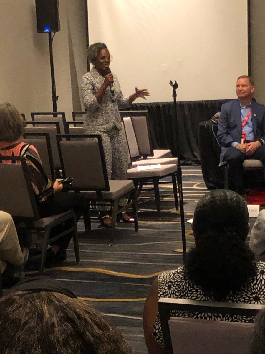 TransdevNA's tweet photo. Thank you @COMTO_National for having us at #COMTO48. We love discussing and hearing about how effective #transit innovations can help benefit communities. https://t.co/UYQwVk0pYa