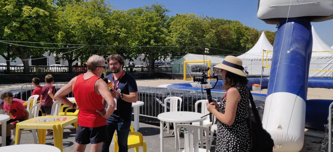 La FlipTV en plein tournage "en haut de l'affiche"
 Épisode ce soir sur le village sport... Mais pas que ...
À ce soir vers 19h sur la page FB du Flip 
#FlipParthenay #FlipTV2019 #J2S #Parthenay #jeuxdesociete #estugame