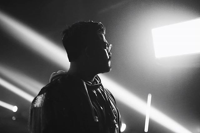 #PaisaPhenk BTS 3
PC: @rabyahmed
Listen to #PaisaPhenk NOW! Visit and follow @tamaashaofficial
#fashion #monochrome #music #rock #ootd #blackandwhite #musician #wardrobe #bnw #musically https://ift.tt/2lccxES