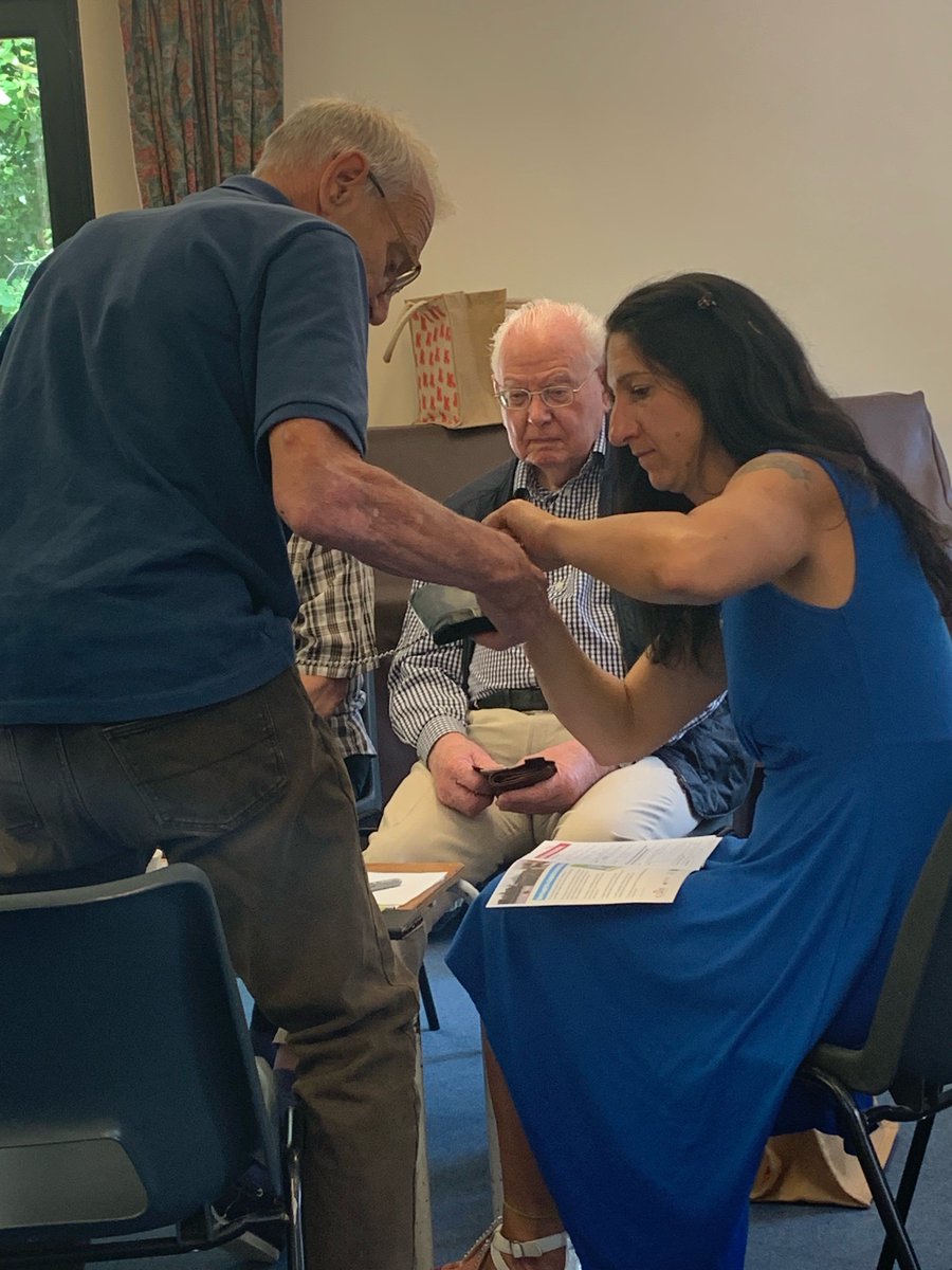 adssdementia's tweet photo. Great turn out as always at the Meopham Memory cafe this morning. The volunteers do an amazing job! A big thanks to Sophie Jordan at G safe and Ashley from #ExpertsByExperience for joining us today. Safety is a must! #community support #lookingafter each other. 🤗 https://t.co/EwOSO1fU0q