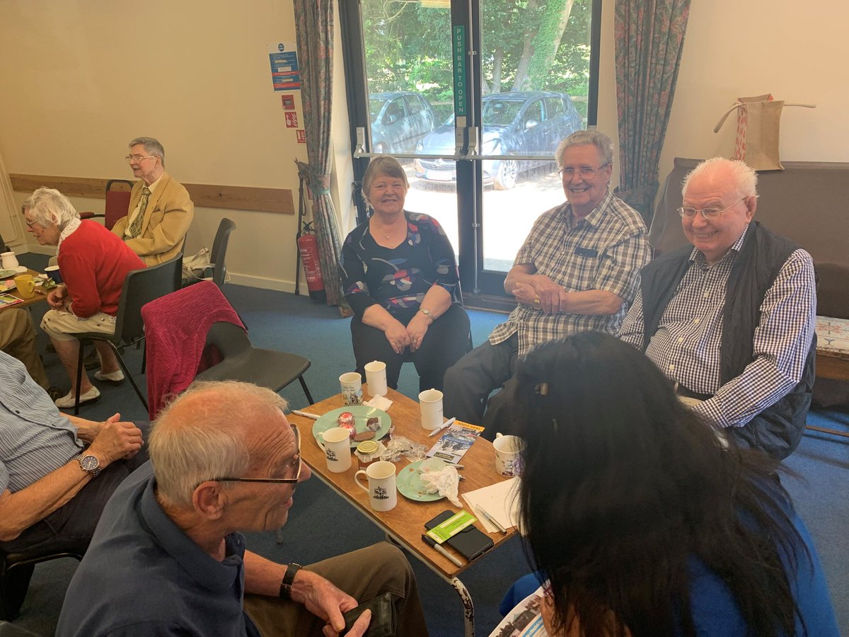 adssdementia's tweet photo. Great turn out as always at the Meopham Memory cafe this morning. The volunteers do an amazing job! A big thanks to Sophie Jordan at G safe and Ashley from #ExpertsByExperience for joining us today. Safety is a must! #community support #lookingafter each other. 🤗 https://t.co/EwOSO1fU0q