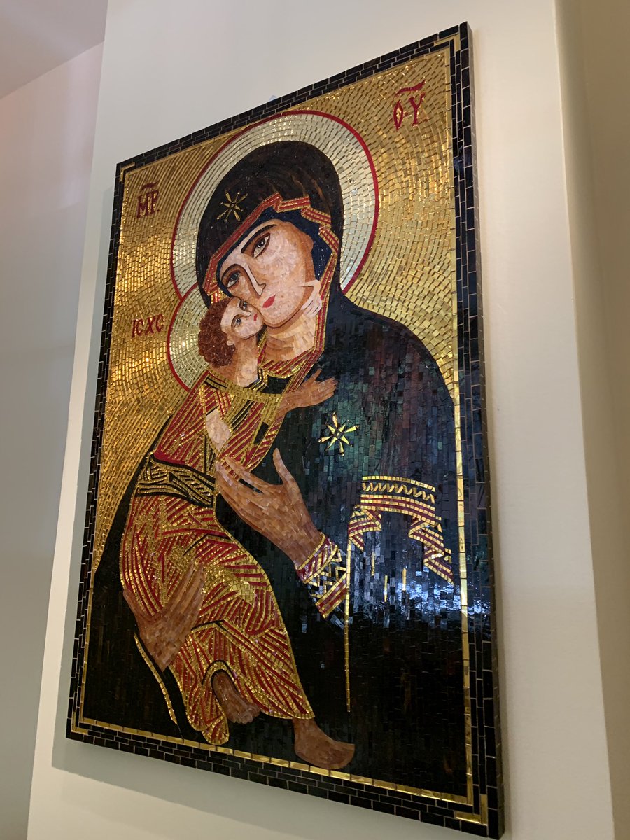 kathrynlopez's tweet image. Every day I appreciate the wisdom of Mother Teresa imploring people to smile more &amp;amp; more. It shows the face of the Father just a wee bit....a little kindness can make the tenderness of the Blessed Mother real to someone who is feeling overwhelmed by the harshness of the world....