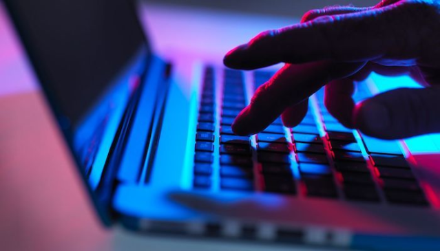 CoreyZehnder's tweet photo. The world's largest companies are set to undertake a range of meaningful actions to address global challenges such as income inequality, the ethics of AI, cybersecurity, and climate change. @CNBC #cybersecurity #infosec https://t.co/qBqPoq16QP https://t.co/AsK3UUgHzr