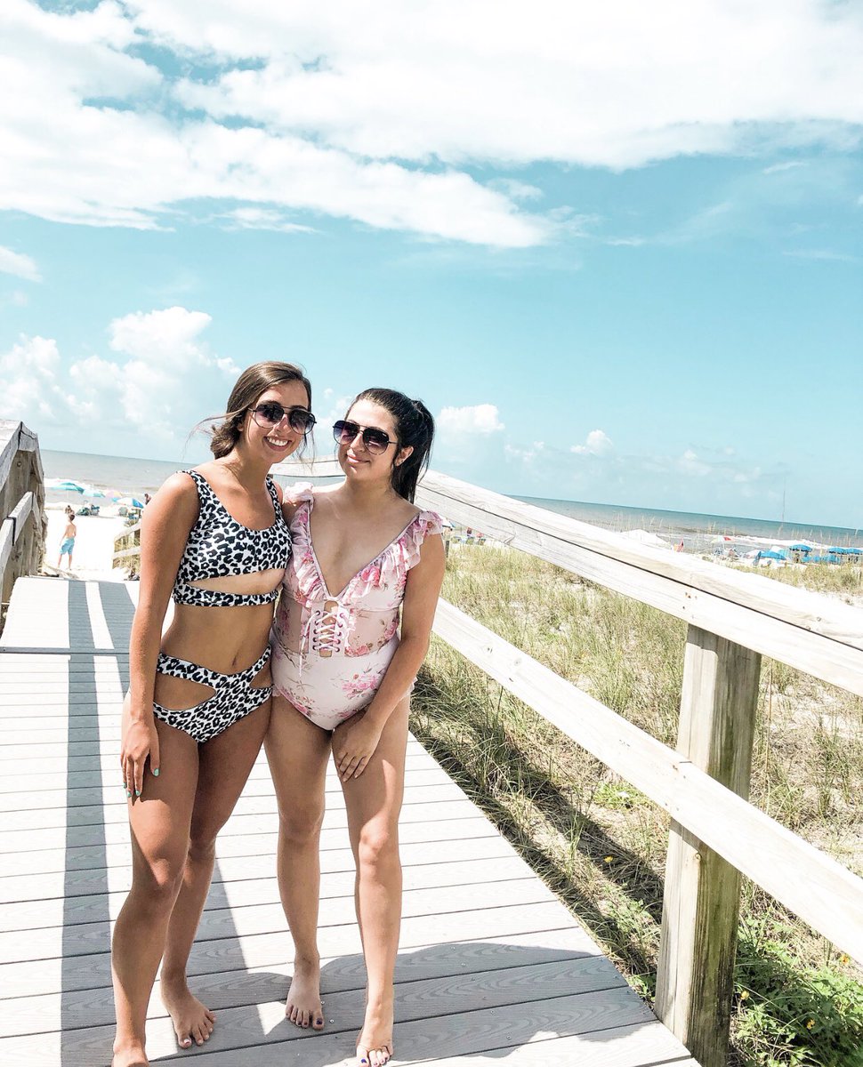 We’re enjoying the summer sun no matter where we are! #etatravels