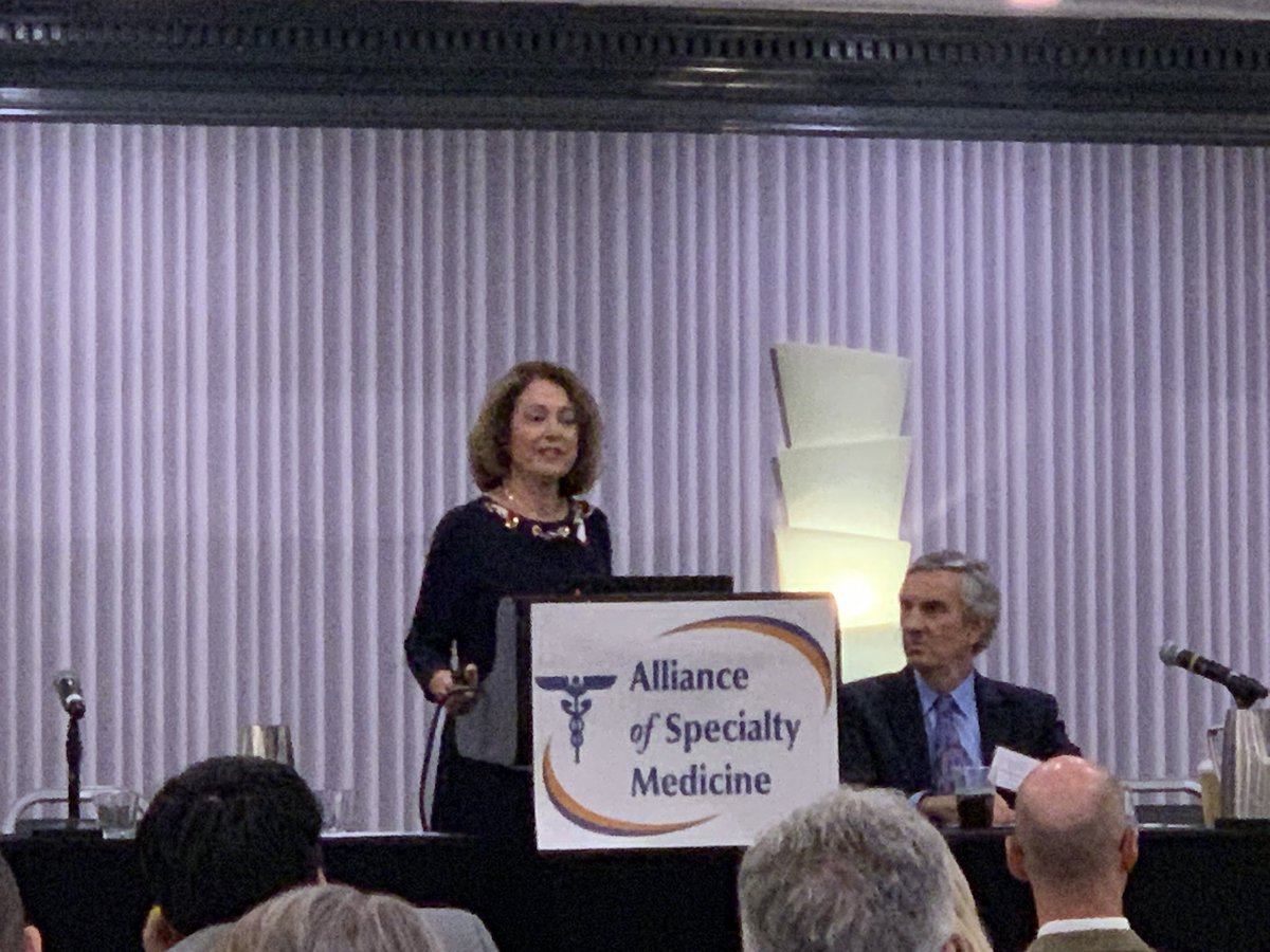 JasonJamesonMD's tweet photo. .@gracemarietweet from @galeninstitute emphasizes the founding principle of the institute: “Doctors, not bureaucrats, should be in charge of medical decisions”
@SpecialtyDocs
#ASMChat https://t.co/U1vhXLIrq2