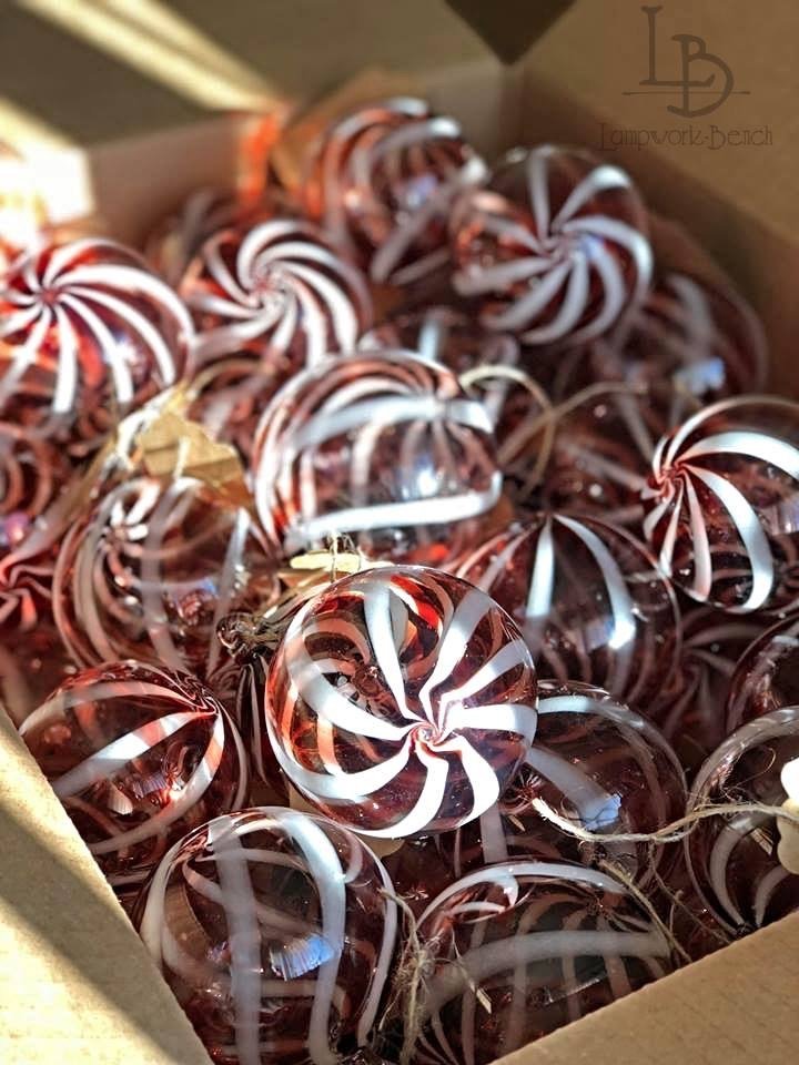 LampworkBench's tweet photo. https://t.co/5UI17ExHeB #handmade #etsy #glass
Get your Holiday orders in now!! #wholesale #bulk #Christmas #ChristmasInJuly #client #Friends #coworkers #BusinessOwner #retailers #gifts #art #ornaments #EtsyIsNotAmazon #etsyshop #HolidaysAreComing #shopsmall #MadeInUSA https://t.co/YomcXZxVnA