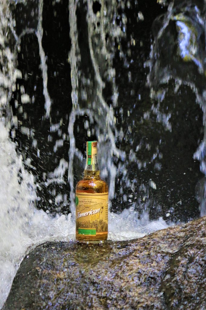 Inspired by Jamaica made in America.
.
.
#drinks #instadram #drink  #drinkup #cheers #distillery #oldfashioned #alcohol #instagood #yummy #wsnc #piedmonttriad #northcarolina #drinking #drinkporn #thirsty #yum #party #liquor #thirst  #events #fun #rum