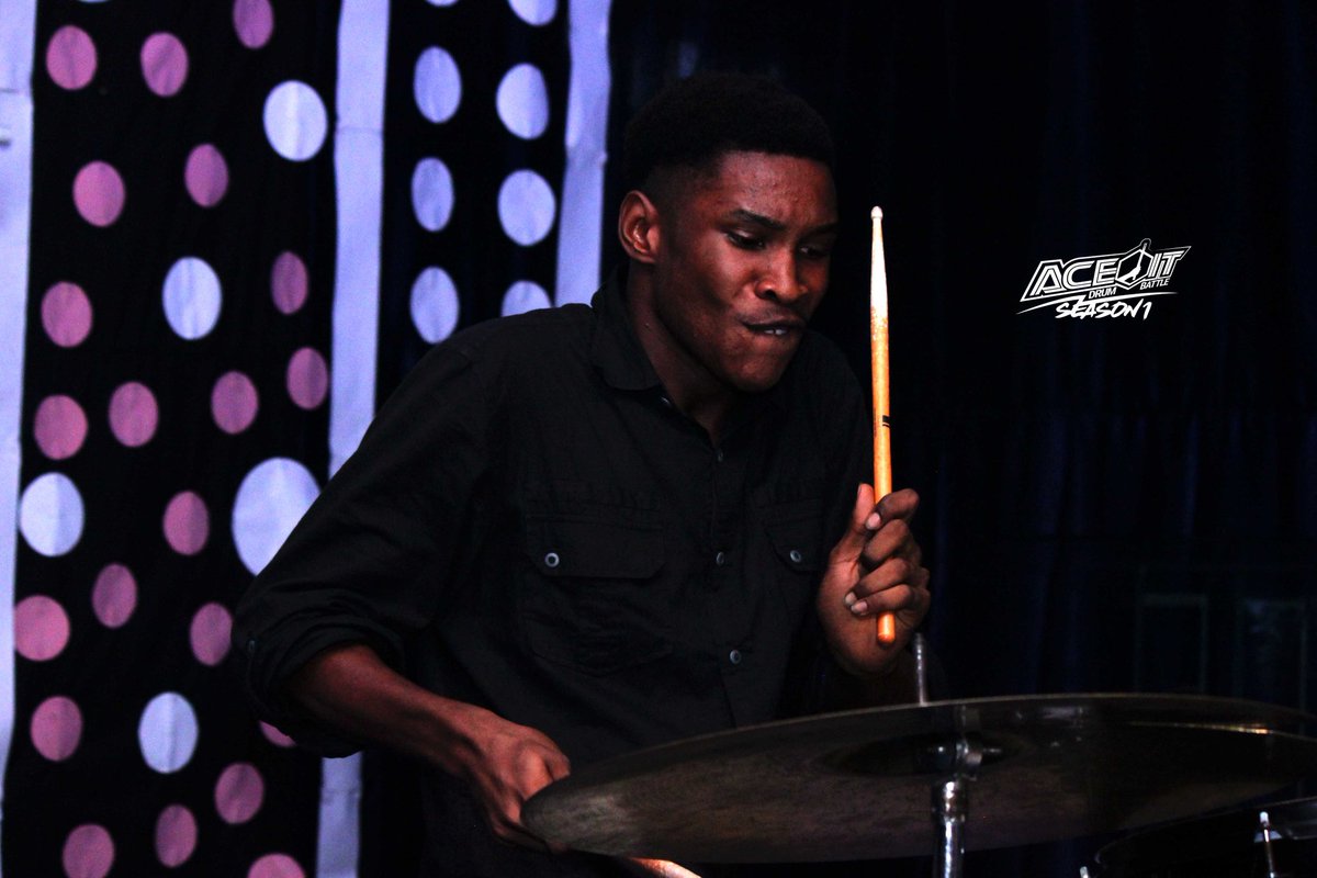 tlxdcommunity's tweet photo. First four contestants (EGEONU CHIKADIBIA, AUGUSTINE HARRY, ASUQUO KELVIN, NWANERI VICTORY). #drums #drummer #drumming #musicians #aceitdrumbattle #musiccompetition #contest #battle #champion #contestants #tlxdcommunity #excellent #modern #responsible https://t.co/lJXobbWsfL