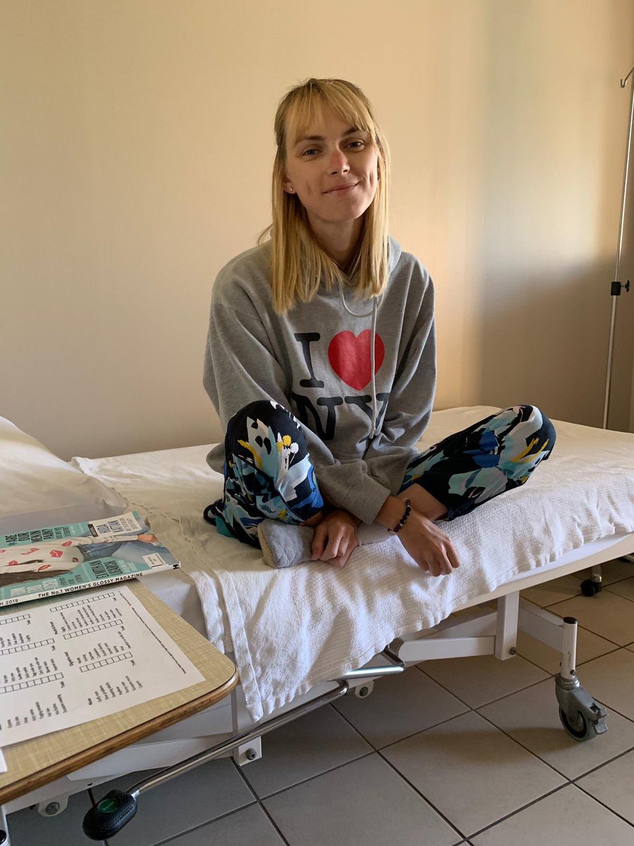 sophwardy's tweet photo. First day done.... before I was pumped with all sorts and the pain rocketed. Glad to be back at my hotel but dreading the next three days. It’s going to be painful. On a positive note the sun is out and Mama and I are definitely going to make the most of it and soak up some life! https://t.co/8M1Pfu1Iow