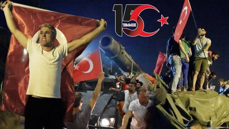 MahmutKarahan's tweet photo. #15Temmuz Unutma!, Unutturma! https://t.co/z0BLu3kJZa