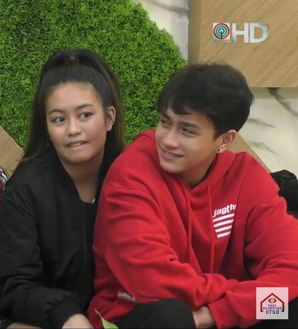Adik_sayo28's tweet photo. di na uso ang space sa knila ngaun
ayeee

@ashdlmundo @tanredroncal 
WeTUES ASHTANforBig8 https://t.co/ihPCSg4zxB