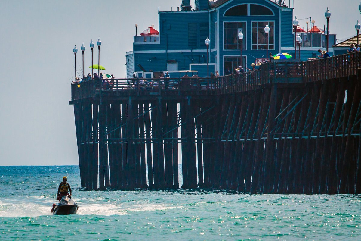 Avoid swimming near piers and jetties. These structures tend to create strong, fixed rip currents. These are also popular spots for fisherman to be, where hooks and big fish can be serious hazards.
#osidepublicsafety #firstresponders #oceansidelifeguards