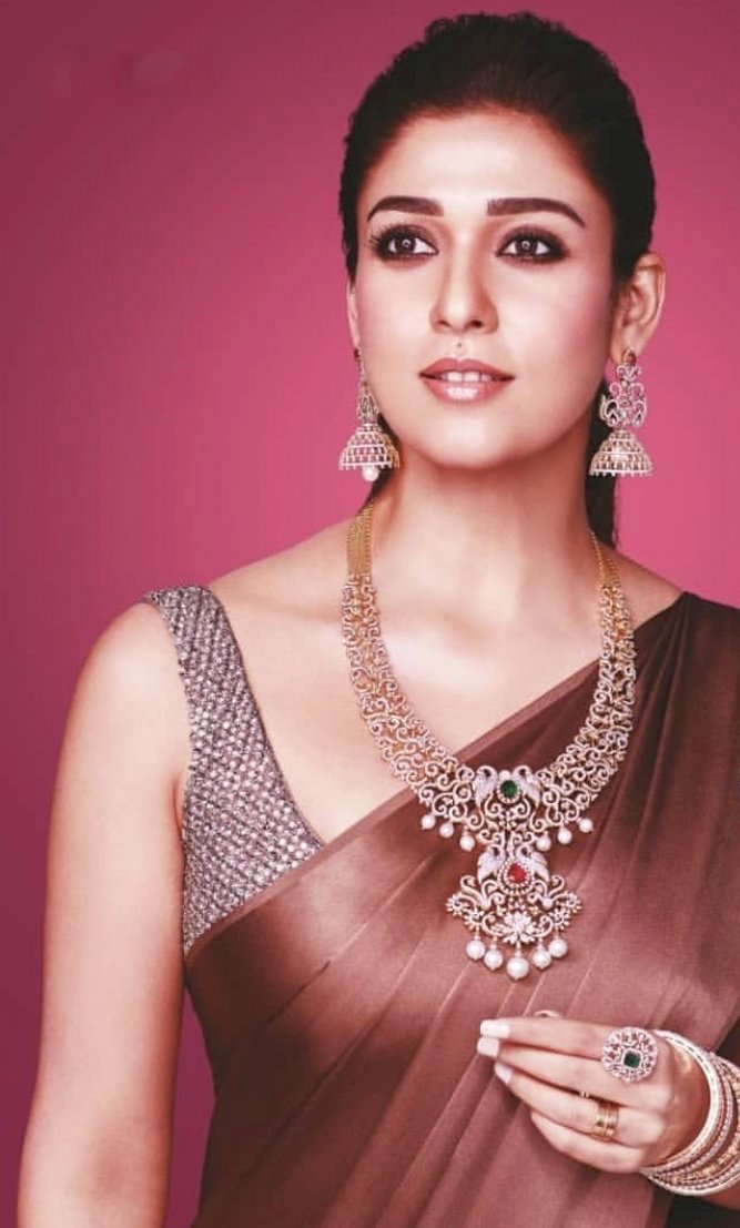 NayantharaU's tweet photo. This one at #AdShoot 🎥 https://t.co/8kQop0htEw