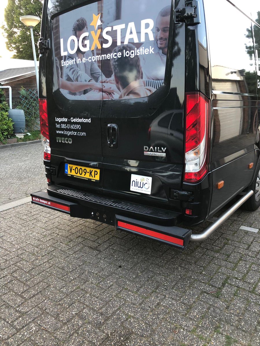 LOGXSTAR tweet media