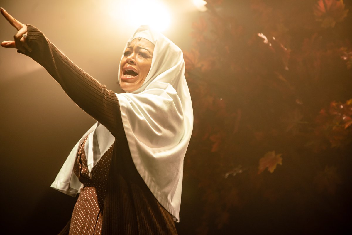 Bare London tweet media