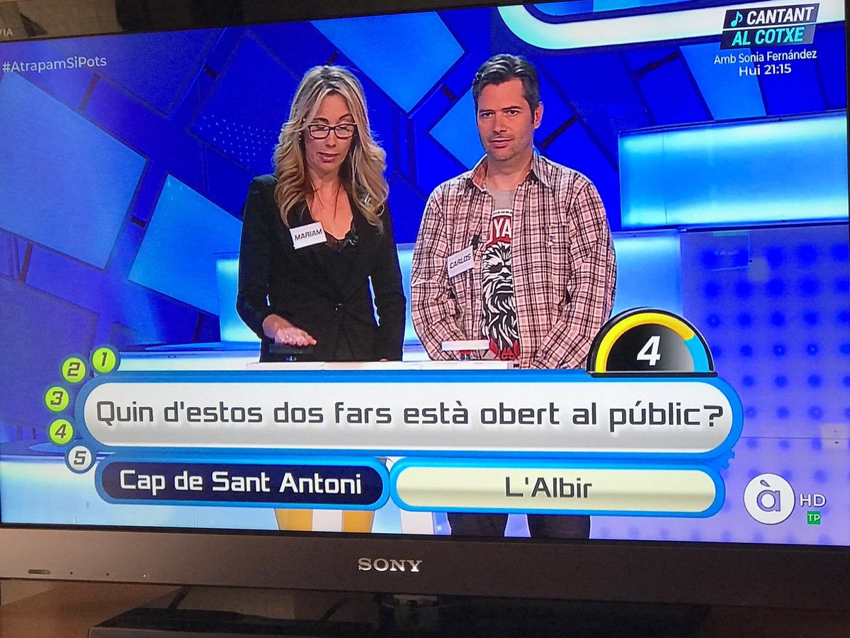 Quina llàstima! No van encertar que l’únic far de la Comunitat Valenciana obert al públic és el far de l’Albir, a l’Alfàs del Pi. Podeu vindre a visitar-nos quan vulgeu!! Ens ha fet molta il•lusió aparéixer en <a href="/AtrapamAPunt/">Atrapa'm si pots</a> ☺️#AtrapamSiPots #lalfas #albir