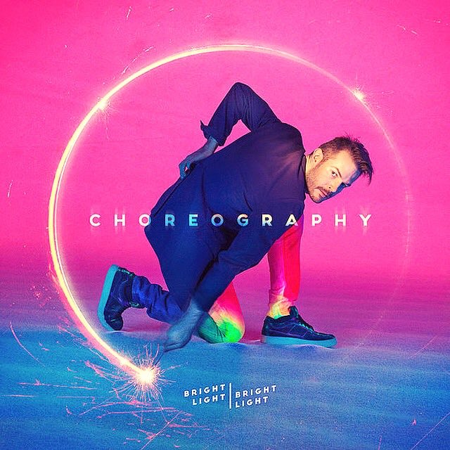 sparkparade's tweet photo. FACT: this is one of the best album covers in history. ✔️ FACT 2: @brightlightx2 can actually shoot sparks from his fingers. ⚡️ That’s not photoshop. ✔️ FACT 3: the music on this album (and all of his other albums) is truly incredible. 🎶 Put it in your ears. ✔️
#sparkparade https://t.co/XLDx4kE4Ye