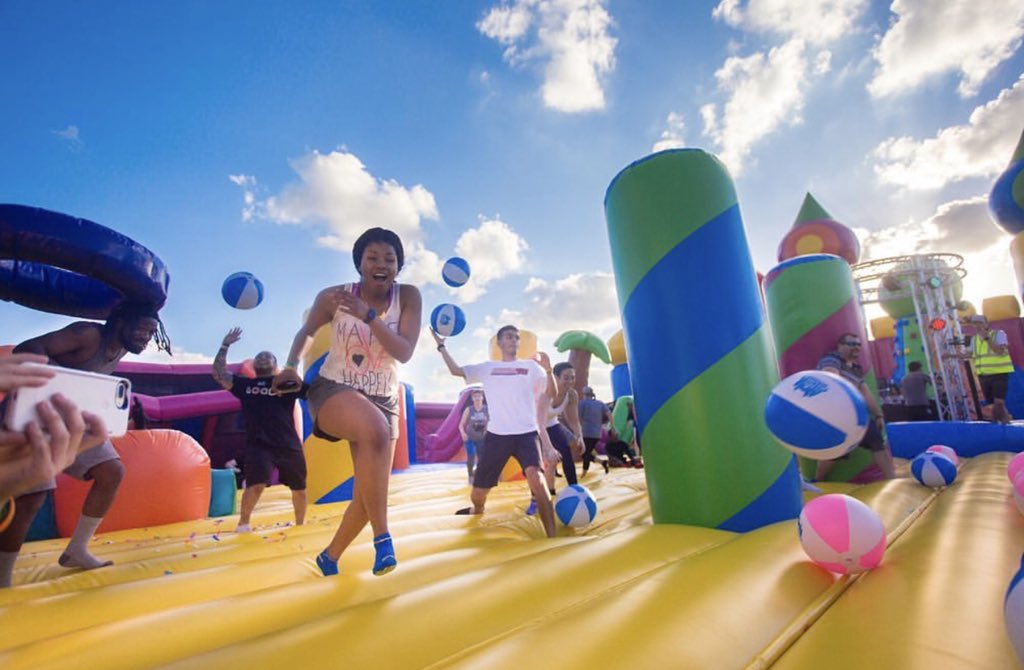 YPHoustonTX's tweet image. WORLD'S LARGEST ADULT FRIENDLY BOUNCE HOUSE IS COMING TO HOUSTON!!!

Big Bounce America 

Location:
AVEVA Stadium
2055 Mowery Rd, Houston, TX 77045

Dates: 
November 8, 2019
November 9, 2019
November 10, 2019
November 15, 2019
November 16, 2019
November 17, 2019