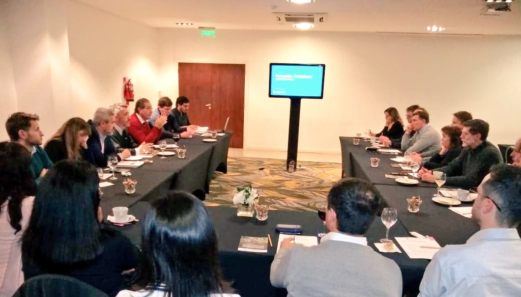 pba_ADIMRA's tweet photo. Mesa de #Formación Profesional intercambio sobre el sistema de formación con las #Camaras Empresarias y @fernandopremoli y @fprietoinet  

#Metalmecanicos presentes
@ADIMRA_provBSAS @2004Abin #CIMSBA #CINMDP https://t.co/X5UiZ8UOn6