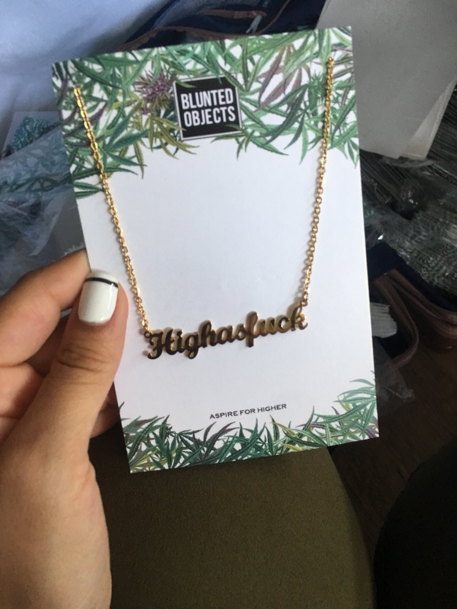 looking4crissy's tweet image. Gotta thank #bluntedobjects for gifting me this necklace while working with her , sweetest gal and most definitely a hard worker. Who is your current #inspiration ?  
-
-
-
#crissygee #calicannaguru #networking #highasfuck #jewlery #beauty #fashion #cannabis #community #kush