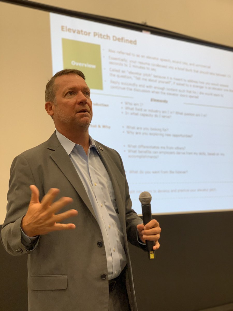 scottforsgren's tweet photo. Kicked things off at the #nvwg with Deloitte’s own @navyhmcm and Chris Ensign talking Employment Boot Camps (EBC). At EBCs, Deloitte helps Service members, Veterans, and their caregivers transition into civilian life through one-on-one and group workshops #DeloitteSupports https://t.co/mHtNzpJnyb