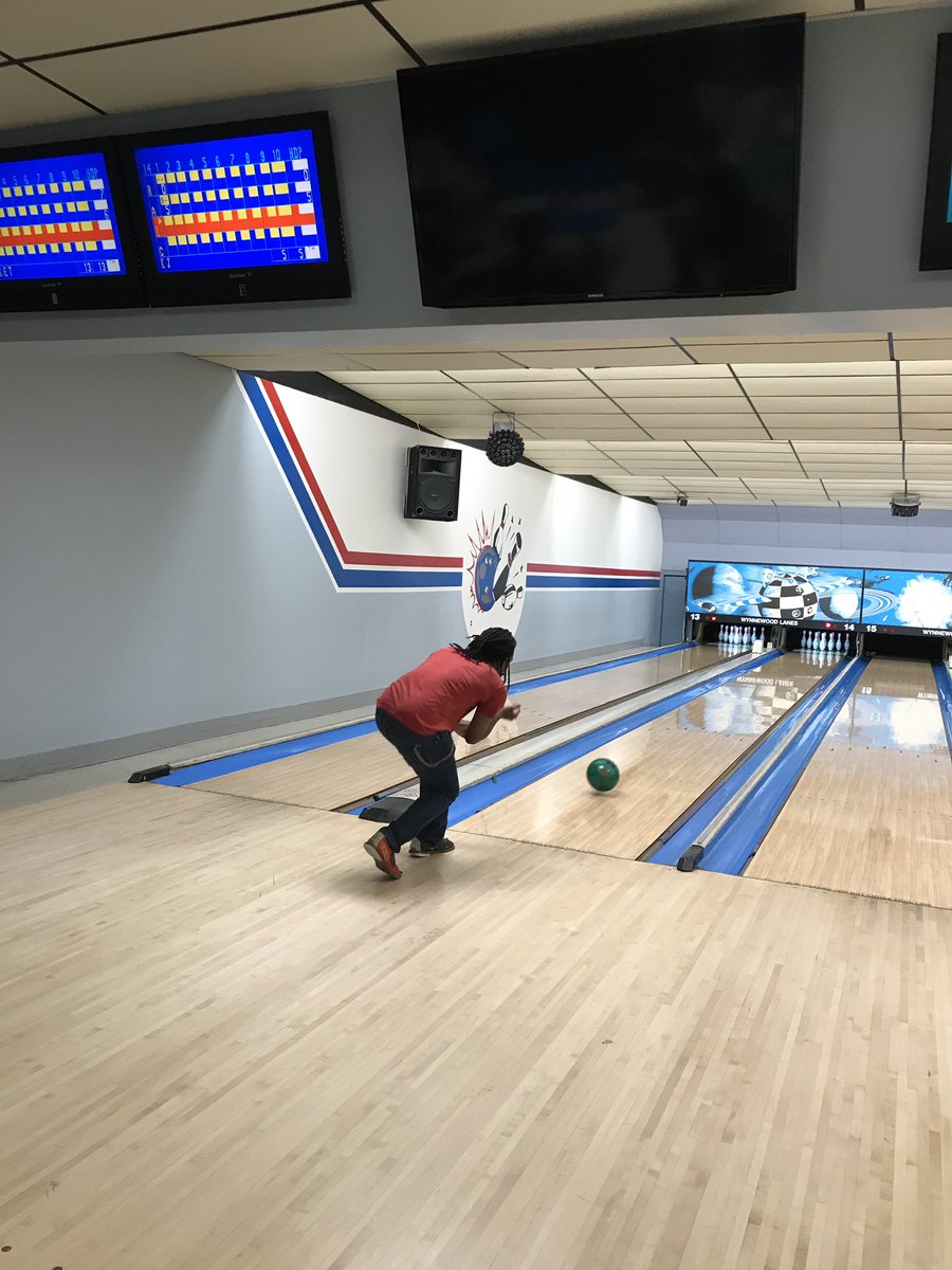 Our intern, Kahree, is working on research with SJU biology professor, Dr. Catalina Arango this summer,  and also enjoying some team building while bowling! Awesome, Kahree!!!! <a href="/sjubiology/">SJU Biology Dept.</a> @ULPhilly <a href="/gearupphilly/">GEAR UP Philadelphia</a>
