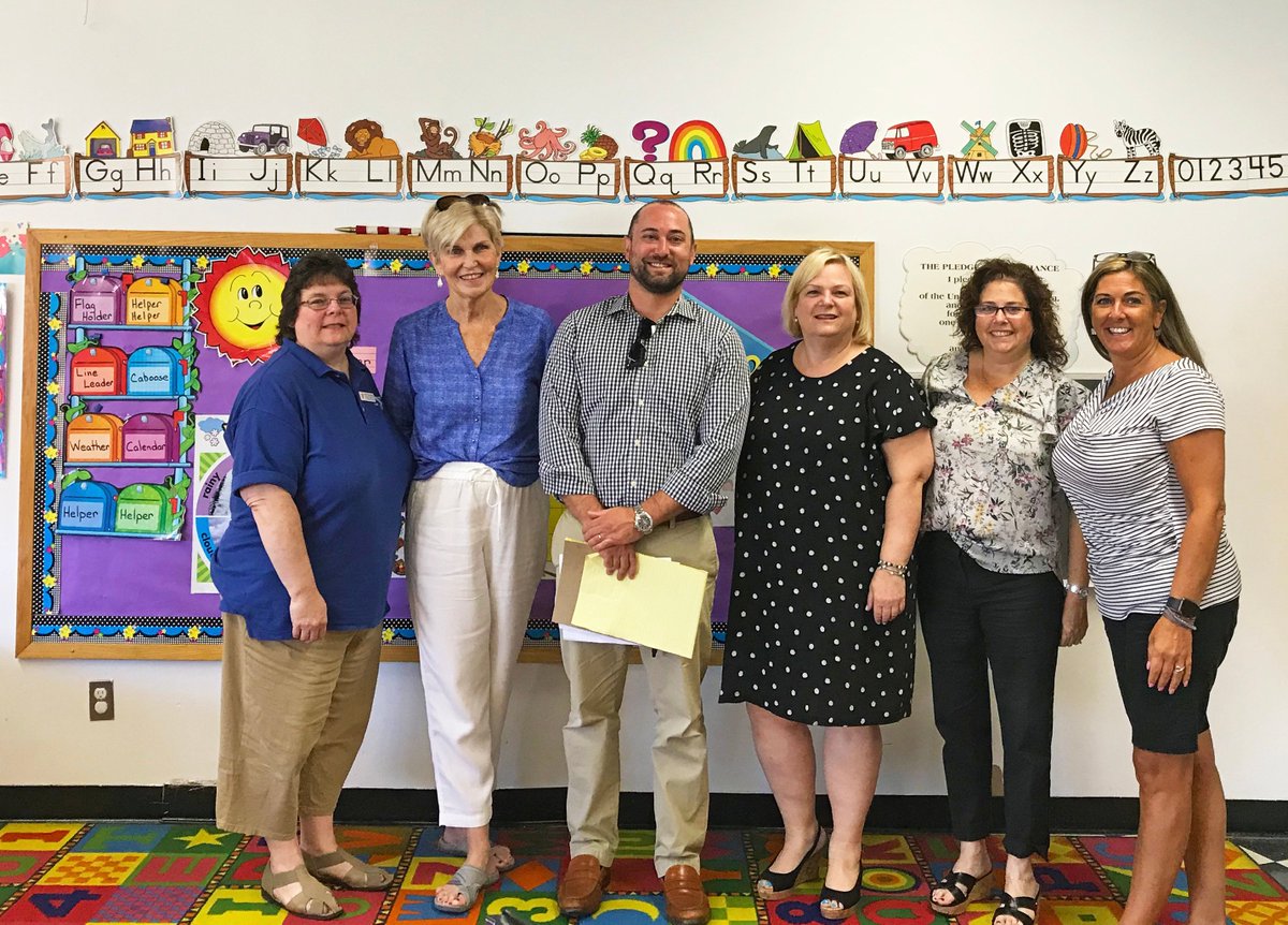 UWMOC's tweet photo. UWMOC staff, board members and volunteers visited our summer literacy partner @cymca_nj today to see the program in action! We're proud to partner with local organizations to help stop the summer slide by keeping kids engaged and learning ๐ https://t.co/7JHOYLY1b8