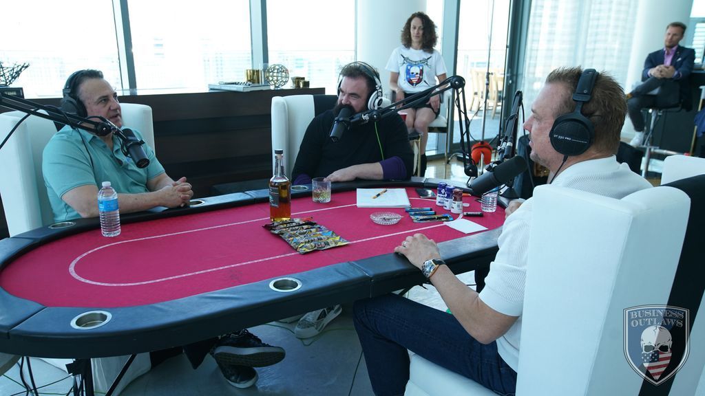 Want to get a real take on what it's like to build a business empire? Tune in to ep. 65 of <a href="/BusinessOutlaws/">Business Outlaws</a> to learn from the owner of the Las Vegas <a href="/GoldenKnights/">Vegas Golden Knights</a> Gavin Maloof: BusinessOutlaws.com/platform

<a href="/BulldogCollins/">Chris Collins</a> #BusinessOutlaws #Podcast #BusinessTips #Entrepreneur