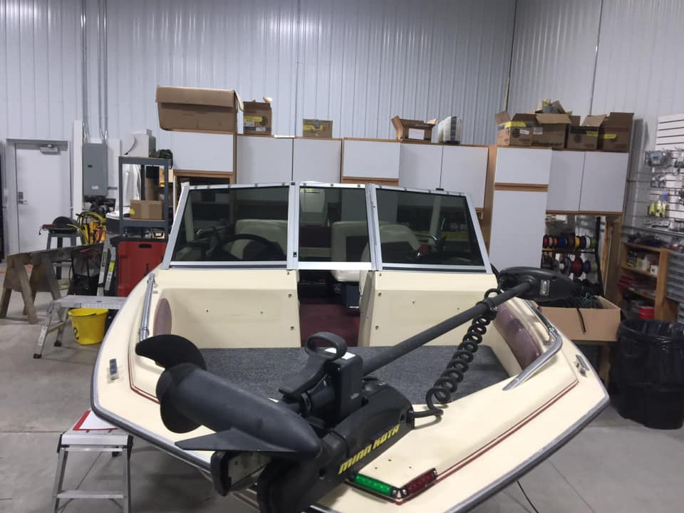 CodeZeroFargo's tweet image. Today we tinted a 1979 Larson boat with 20%. 
 Call us any time to get your boat tinted.
 701-478-0006