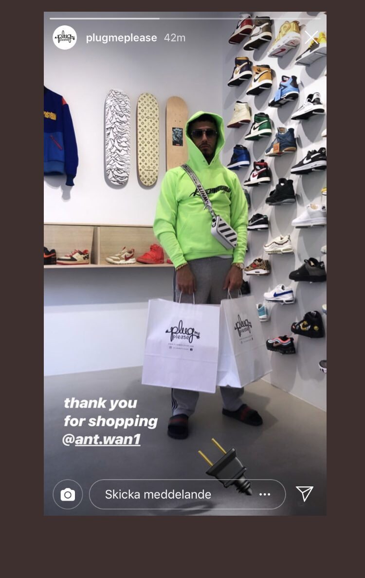 När man plockar ihop en jävla bangeroutfit från garderoben och springer ned till köket för att visa mamsen🥰