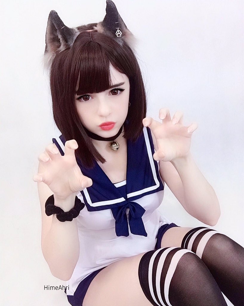 Neko cosplay