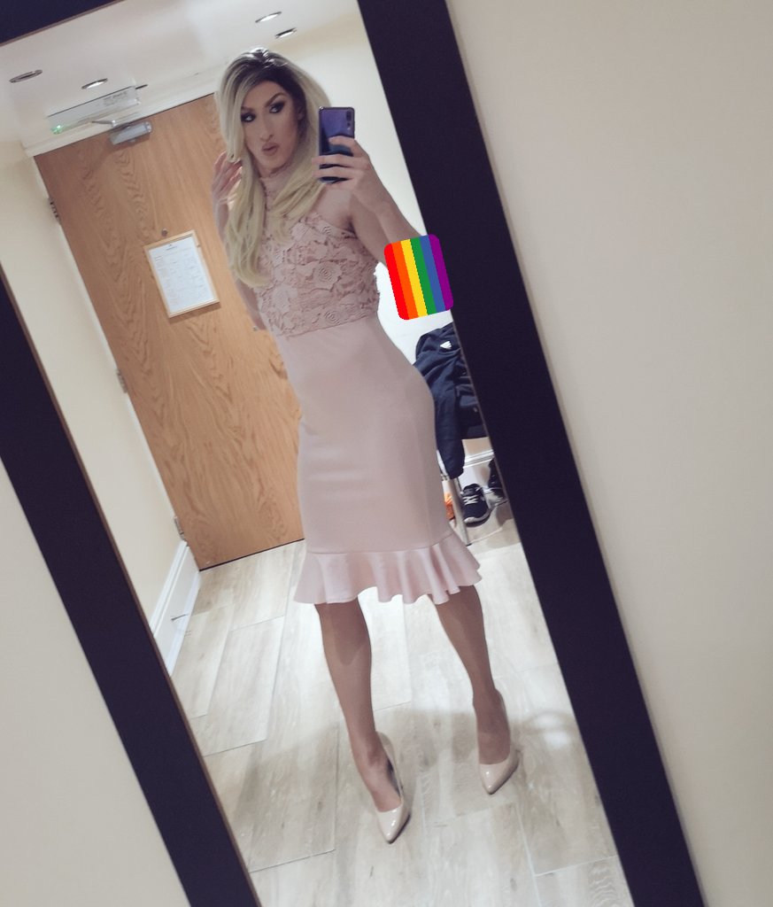 MsBarbieMaryse's tweet photo. I love Manchester so much the atmosphere and acceptance from that sparkle weekend was amazing. Walking around with my best mate (we come from very different places) where no one even batters an eyelid and if they do it's in a good way, really nice to experience! 🏳️‍🌈

#femboy https://t.co/coCyFKo6qS