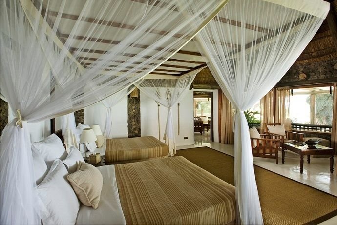 RusingaLodgeKE's tweet photo. 💥AUGUST HOLIDAYS AT RUSINGA ISLAND LODGE💥 This luxurious room awaits you at the Rusinga Island Lodge. Call us on 0716 055924 or 0733 121148 to book your stay with for the the August holiday
#Lakeside #RusingaIslandLodge #HolidayGoals  #TembeaKenya #MagicalKenya #Travel #Holiday https://t.co/w6Eoz9fCzq